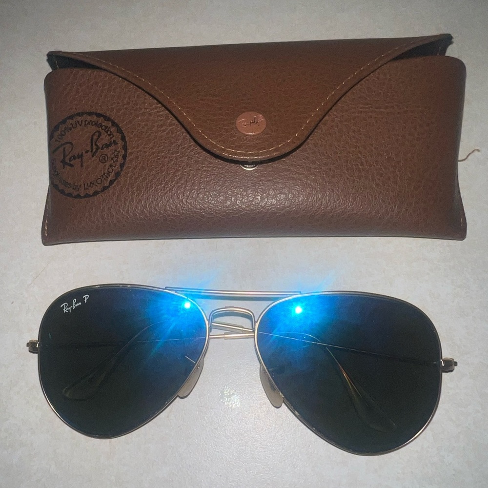 Ray Ban Polarized Aviator Flash Lenses with case.